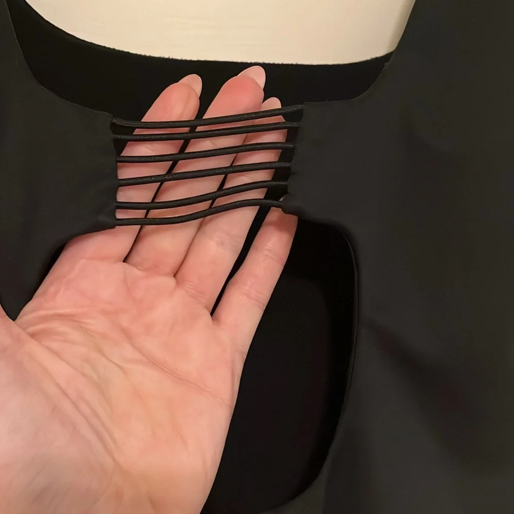 Carbon38 Bungee Bodysuit - Picture 4 of 6